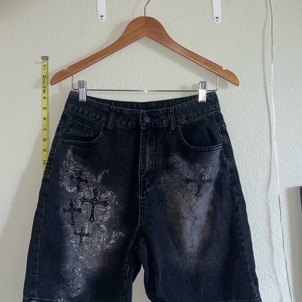 ROMWE Black Embellished Jean Shorts
